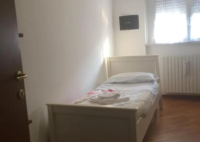 - Luminoso Con Box Prvato Apartament