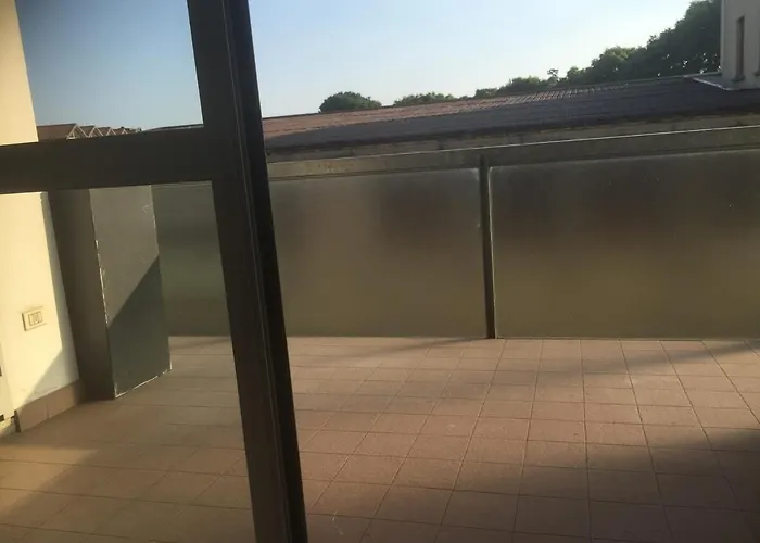 - Luminoso Con Box Prvato Apartament *