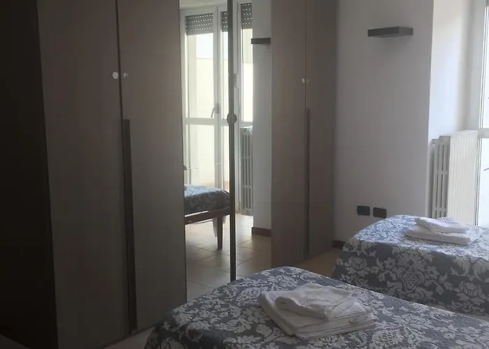 Apartament - Luminoso Con Box Prvato *